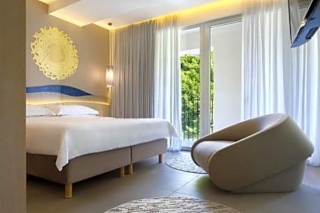 Superior Double Room with Balcony