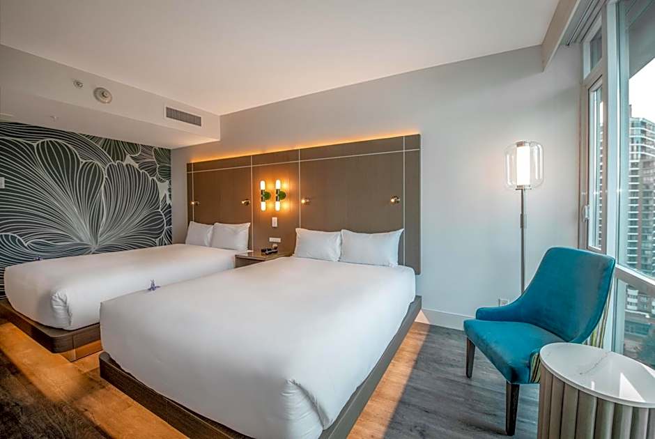 COAST COAL HARBOUR HOTEL by APA