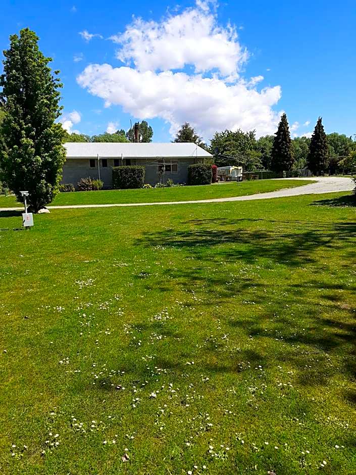 Millers Flat Holiday Park