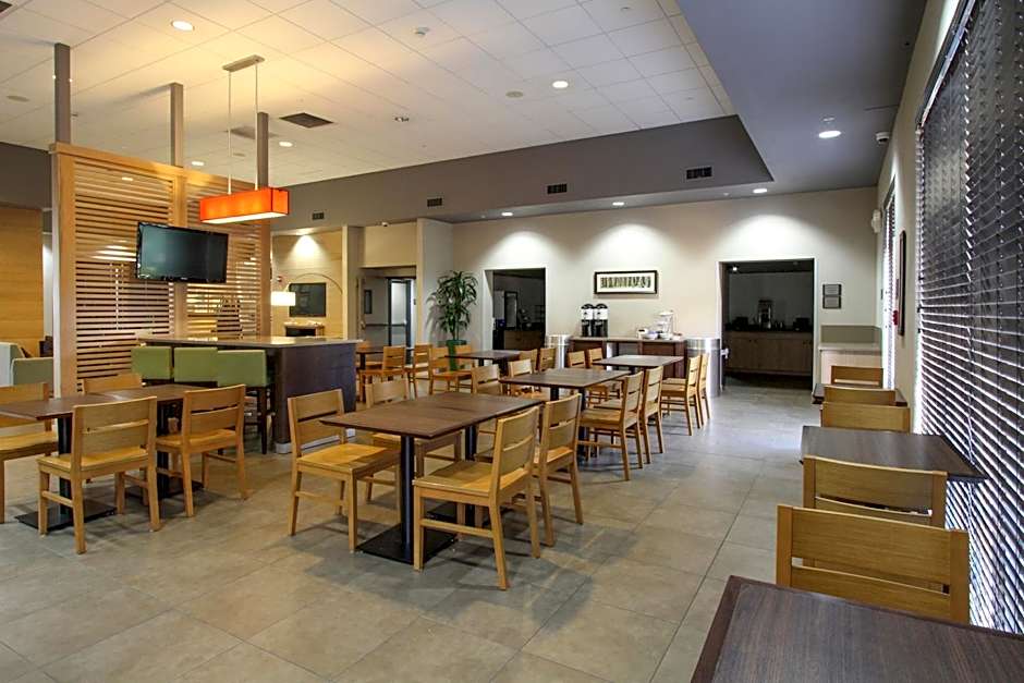 GreenTree Inn Phoenix Sky Harbor