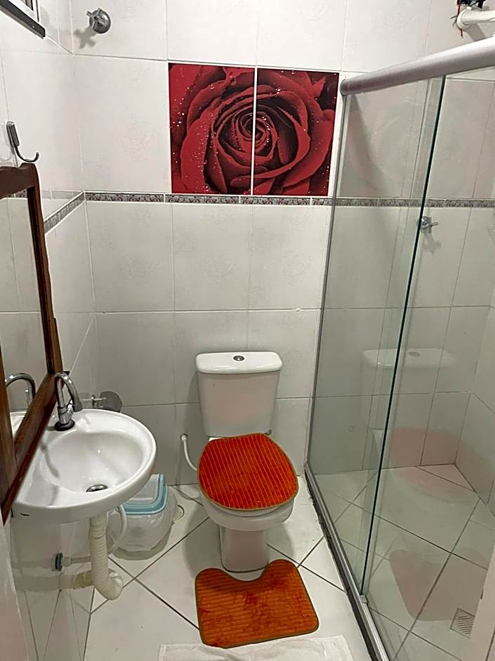 Pousada hostel praia itapua