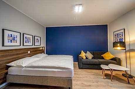 Deluxe Quadruple Room