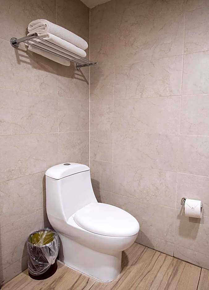 Hotel Velvet Plaza