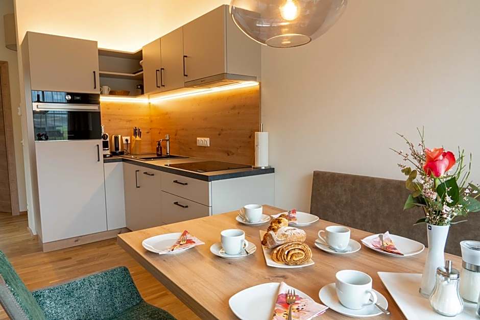 Bauernhofhotel "die Unterbergerin" - Zimmer mit Frühstück und Ferienwohnungen in Gastein mit GRATIS Thermeneintritt