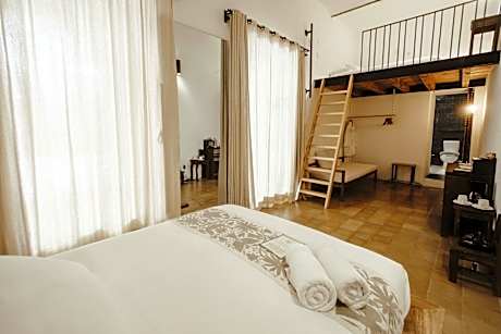 Queen Room