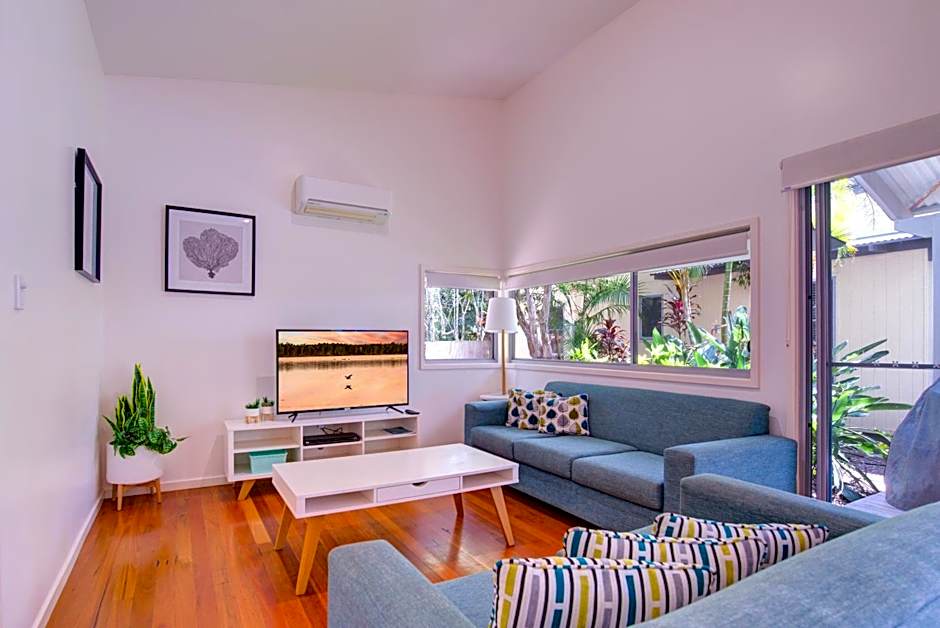 Mobys Beachside Retreat