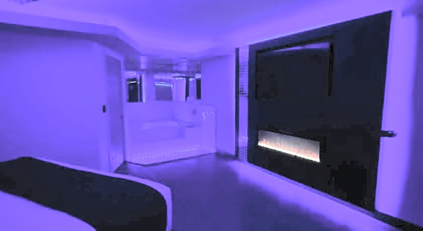 Imperial Suites