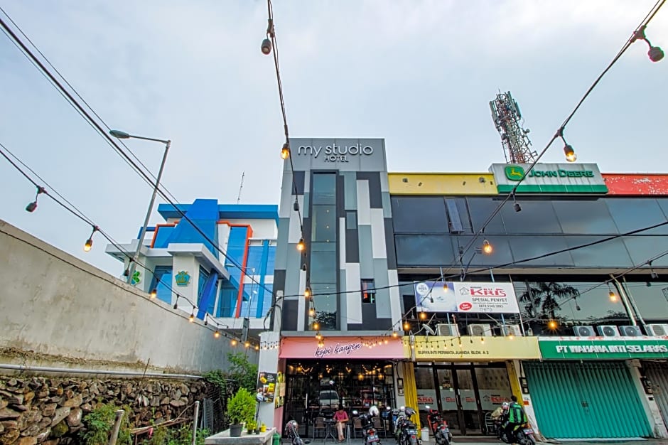 My Studio Hotel Juanda Airport Surabaya