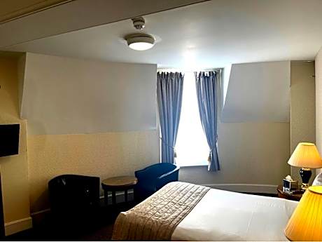 Room Premier