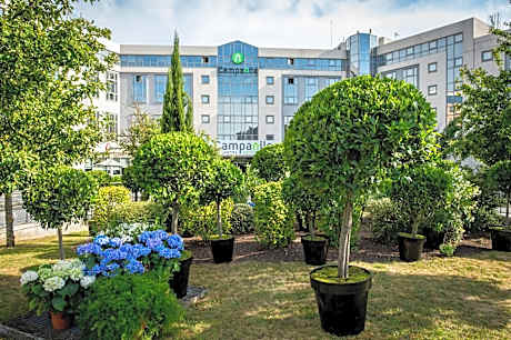 Hotel Campanile Roissy