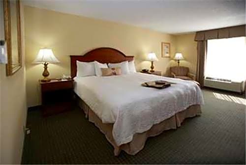 Hampton Inn & Suites Wilson I-95