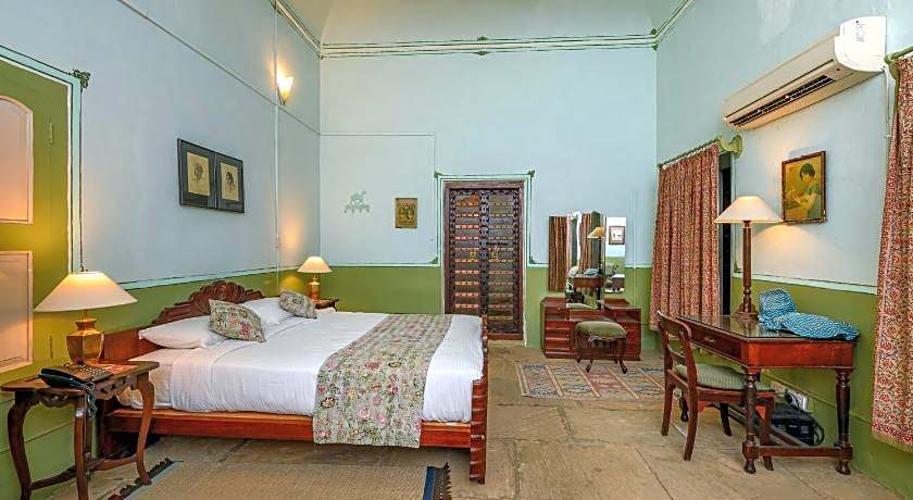Neemrana's Piramal Haveli