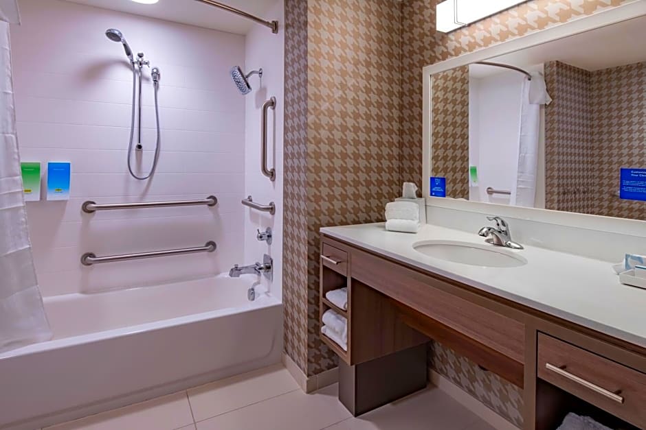 Home2 Suites by Hilton Omaha I-80 at 72nd Street, NE