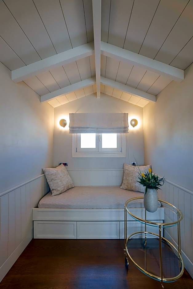 Castellano Hotel & Suites