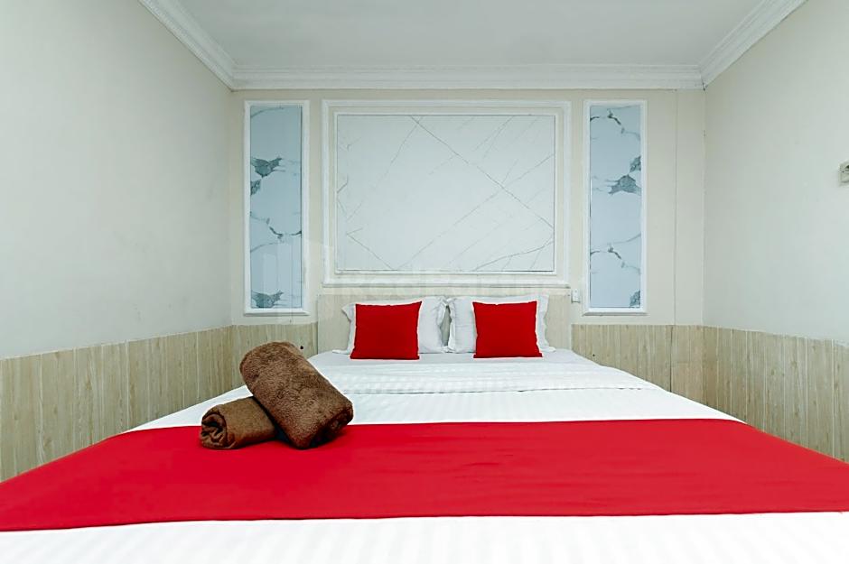 My home2 Mall Ciputra Cibubur RedPartner