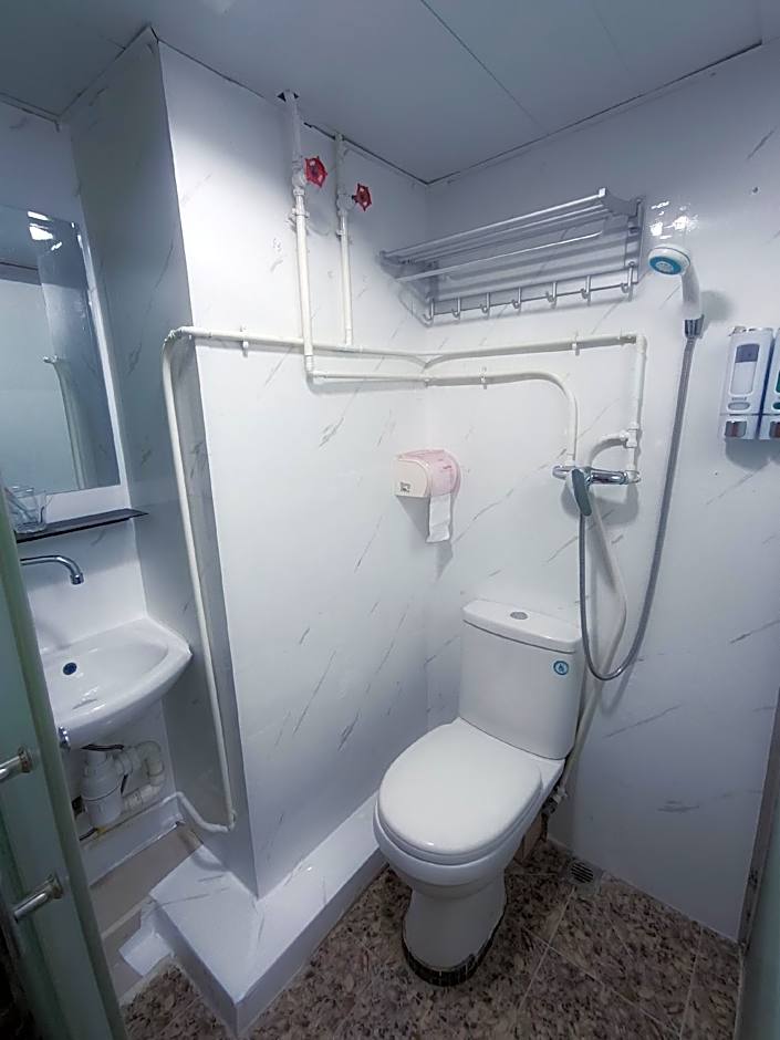 Tempo Inn - West Kowloon HSR Station