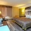 Super 8 by Wyndham Mississauga