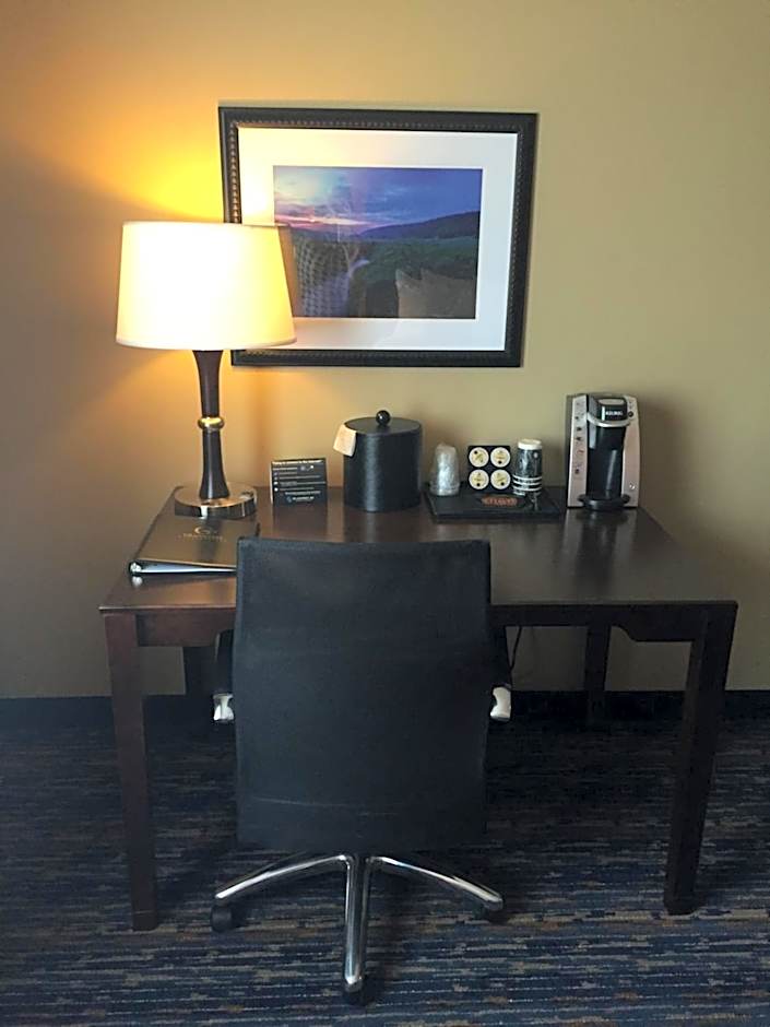 Grandstay Hotel & Suites Mount Horeb - Madison