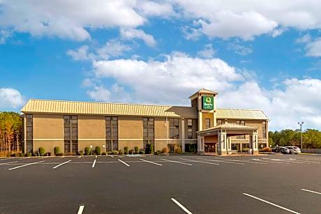 Quality Inn Valley - West Point