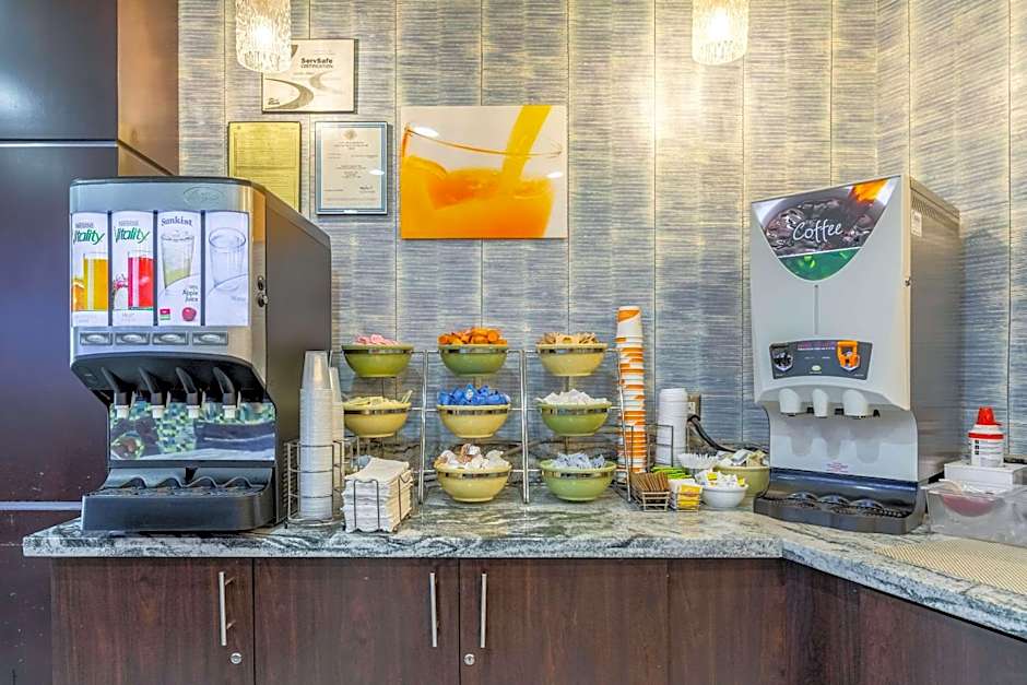 Quality Inn Pasadena - Houston East