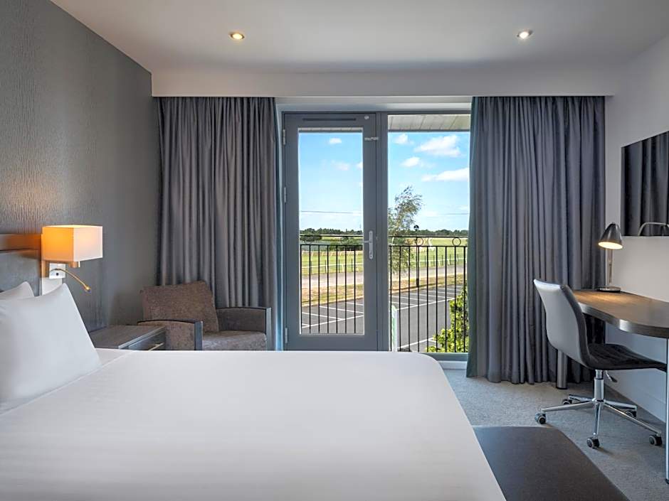 Holiday Inn Huntingdon Racecourse By IHG