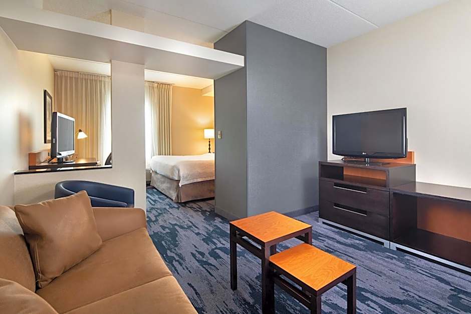 Fairfield Inn & Suites by Marriott Toronto Mississauga