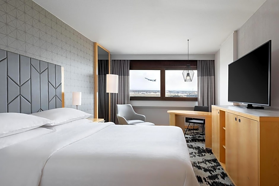 Sheraton Frankfurt Airport Hotel and Conference Center