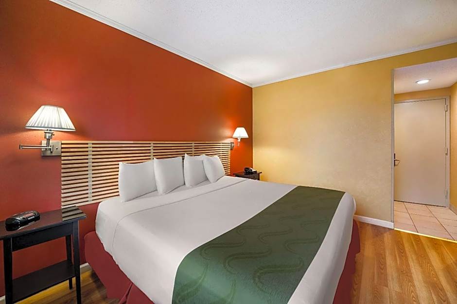 Quality Inn JFK Airport Rockaway Blvd