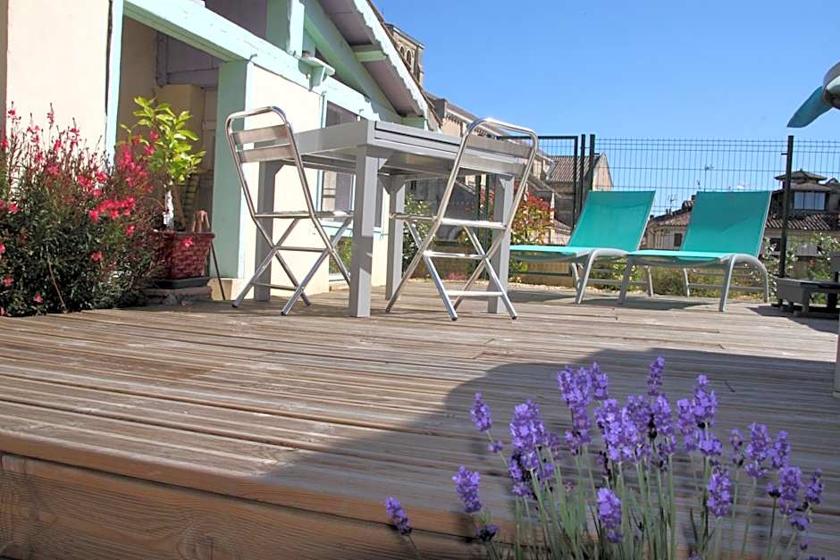La Maison DUFFOUR chambres d'hôtes avec Petit Déjeuner