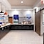 Holiday Inn Express Hotel and Suites Kingsville By IHG