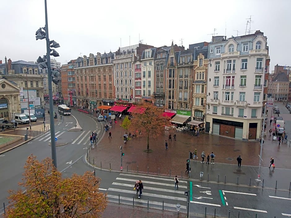 Studio Hypercentre proche gares et métro