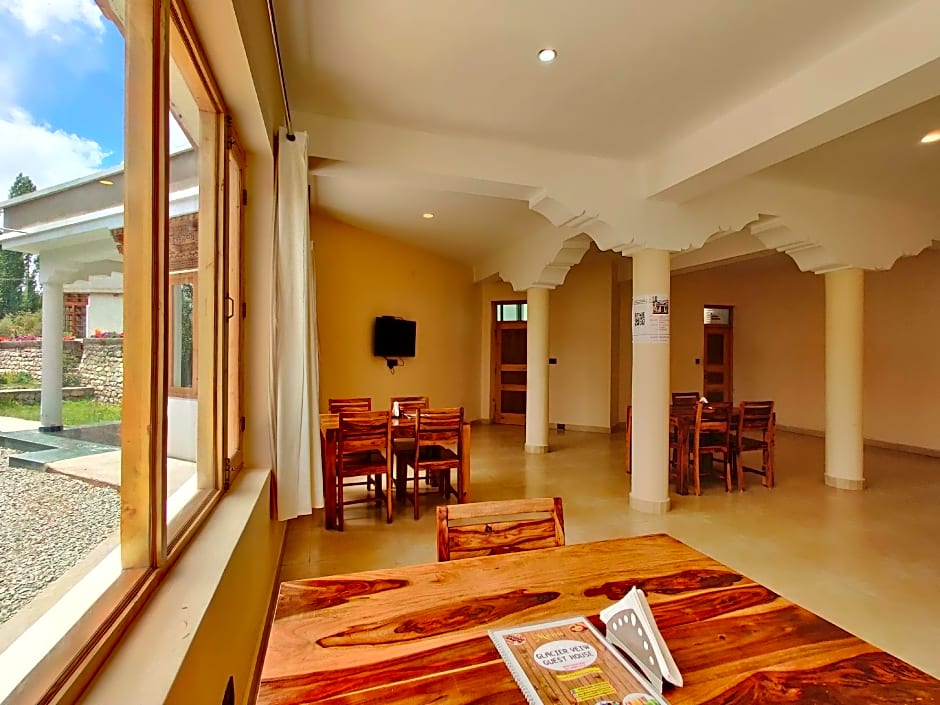 Glacier View Guest House