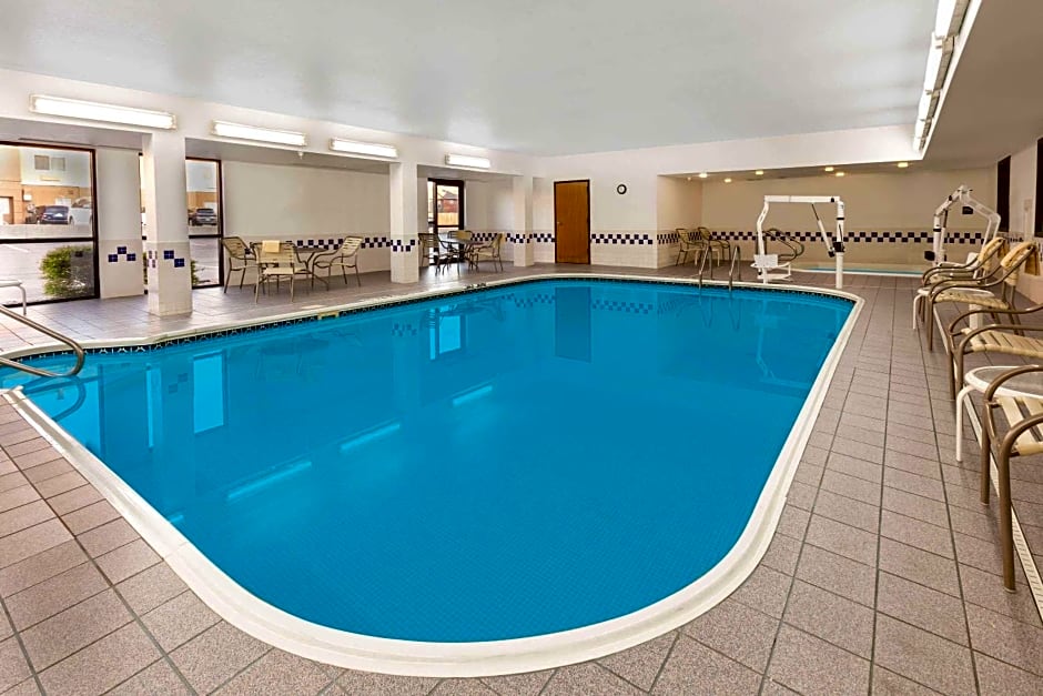 Baymont by Wyndham Oklahoma City/Quail Springs