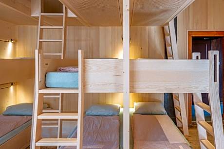 Single Bed in Dormitory Room