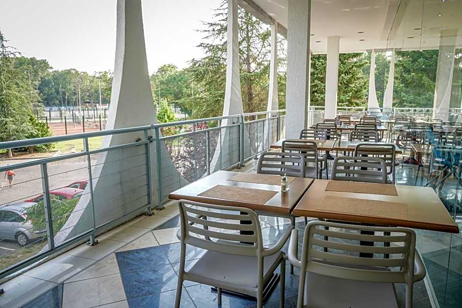 Hotel Laguna Garden
