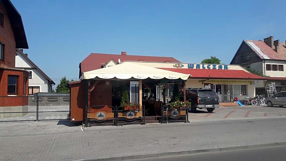 Photo 1 of 15 of POKOJE -KWATERY Chodecz Waryńskiego 2A