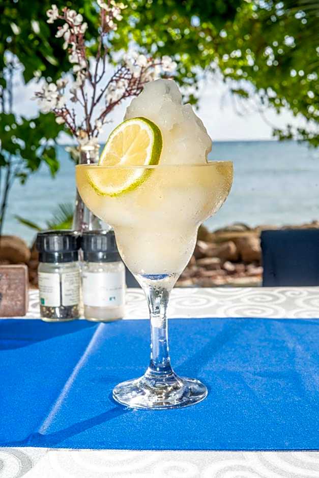 Castello Beach Hotel