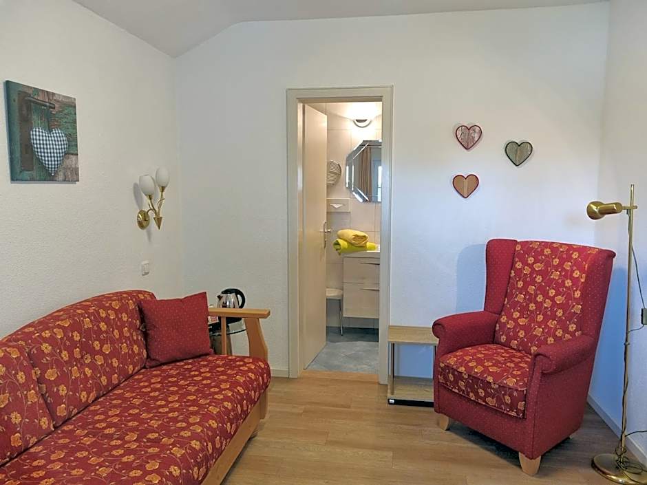 Hilleprandt - Adults Only