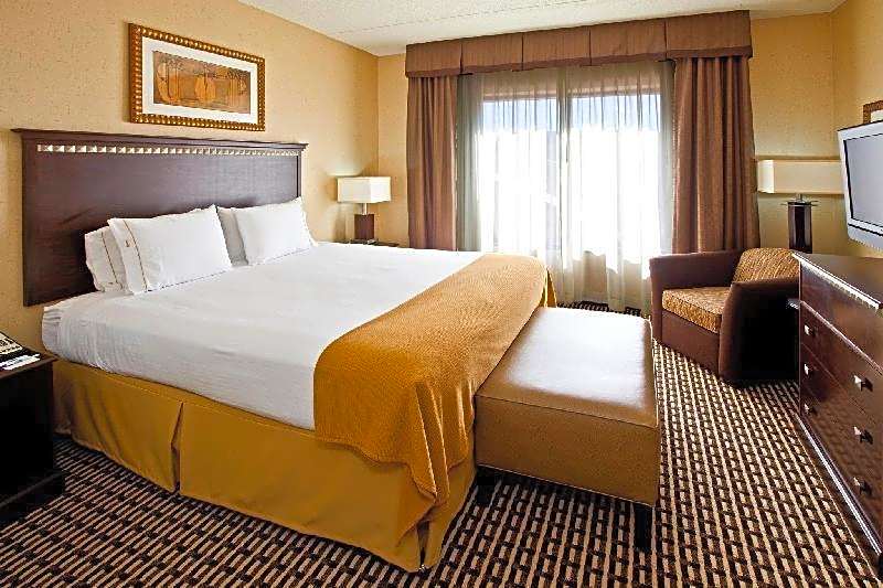 Holiday Inn Express Hotel & Suites Seymour By IHG