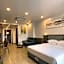 Zen Riverside Hotel n Residences