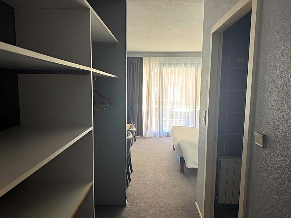 Hôtel Dupleix - Hyper centre - Réouverture