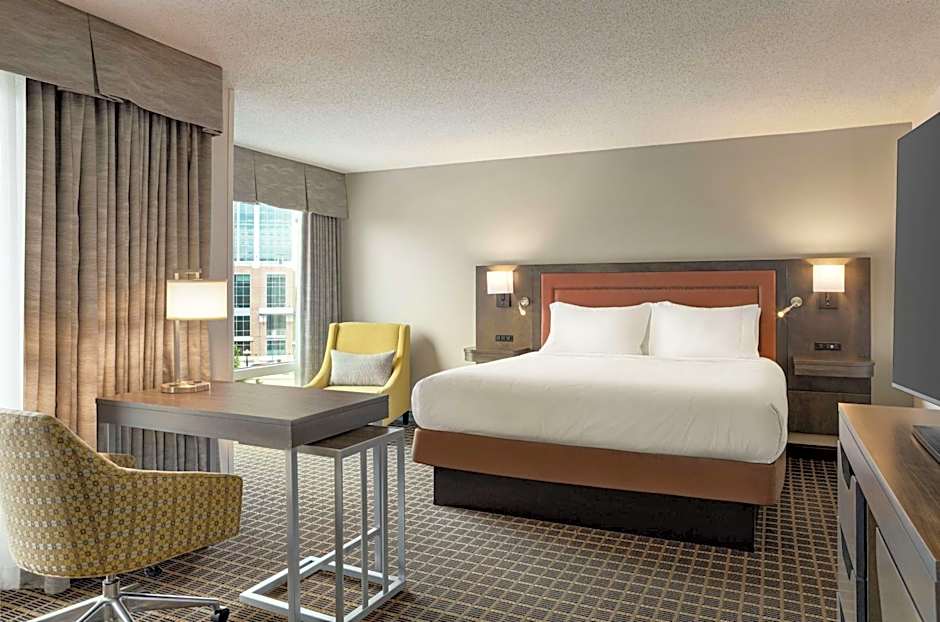 Hampton Inn By Hilton & Suites Greenville-Downtown-Riverplace