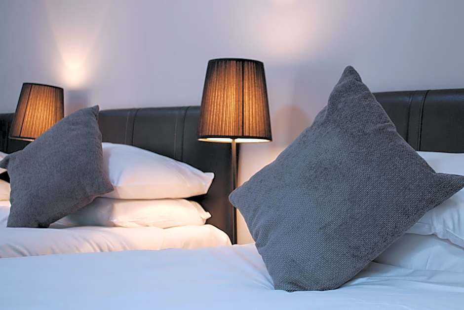 The Liverpool Inn Hotel