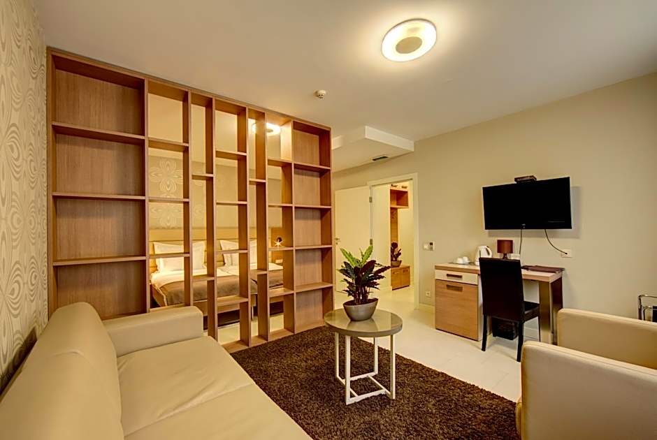 Hotel Srbija Garden-FREE PARKING