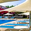 Moonshine Hotel & Suites