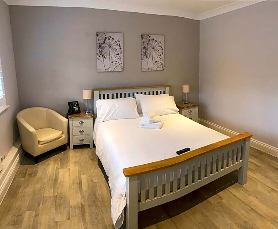 Ye Olde Plough House