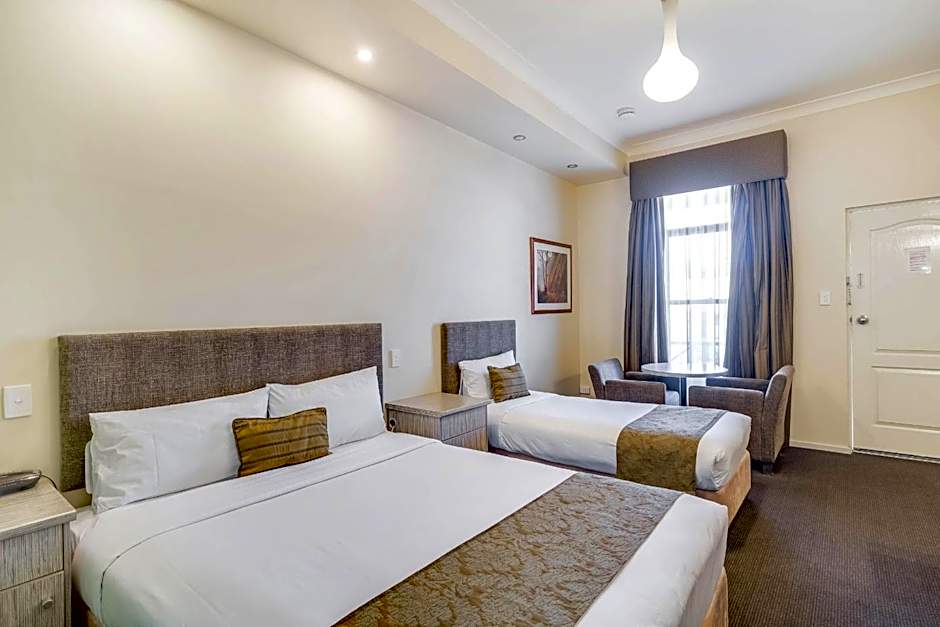 Prince of Wales Motor Inn