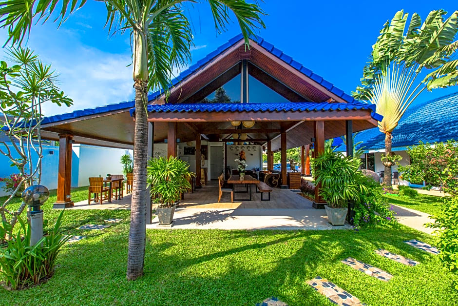 Phuket Airport Hotel