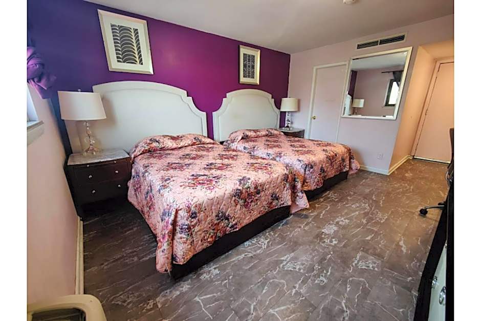 OYO Hotel Edgebrook Chicago North Shore
