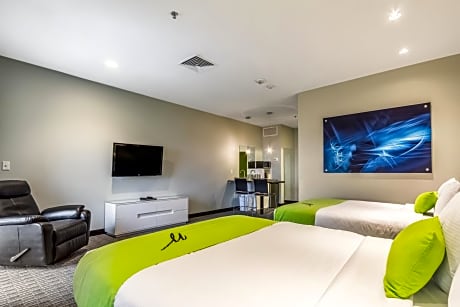 Queen Room with Two Queen Beds - Non-Smoking